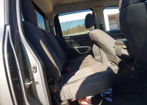 2022 Nissan Titan Sv 4X4 from USA, damaged, VIN 1N6AA1EC8NN103653